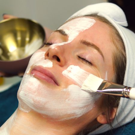 Melpomene Kosmetik gesicht 20